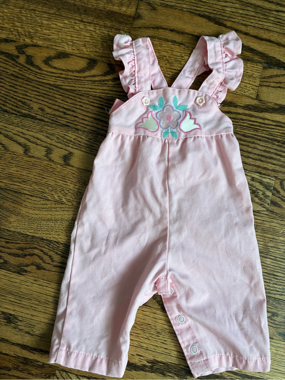 Healthtex Vintage pink Embroidered‎ Overall romper Size 3m